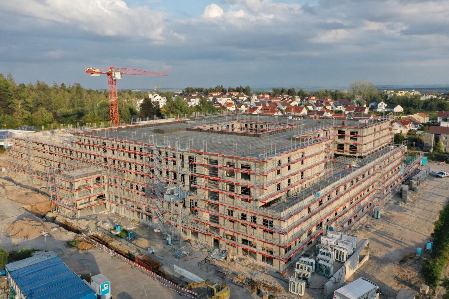 Gerüstbau Wohnkomplex – Fassadengerüst